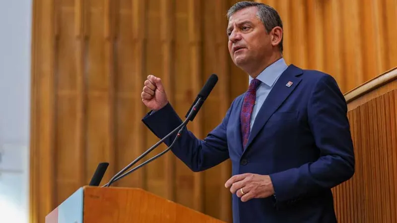 Özgür Özel'den Bomba Açıklamalar! CHP'de Neler Oluyor?