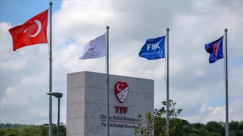 PFDK'dan Dev Ceza! Trabzon, Beşiktaş, GS Yandı! İşte Sebebi