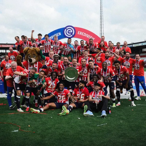 PSV'nin mucizevi şampiyonluğu nasıl geldi?