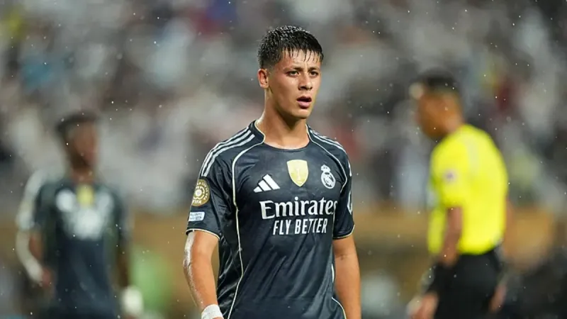 Real Madrid Salzburg’u rahat geçti! Son 16’da Arda Güler ve Kenan Yıldız sürprizi