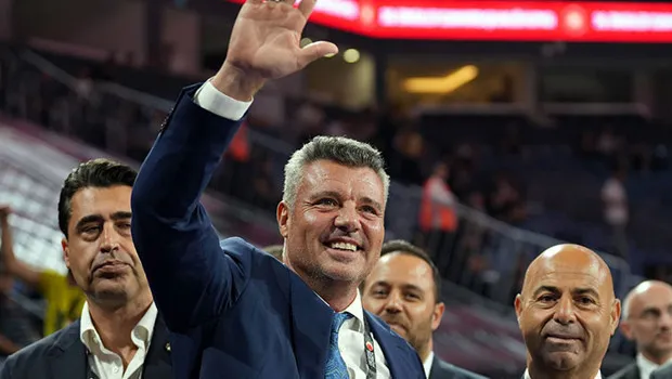 Sadettin Saran, Fenerbahçe'yi finalde yalnız bırakmadı!
