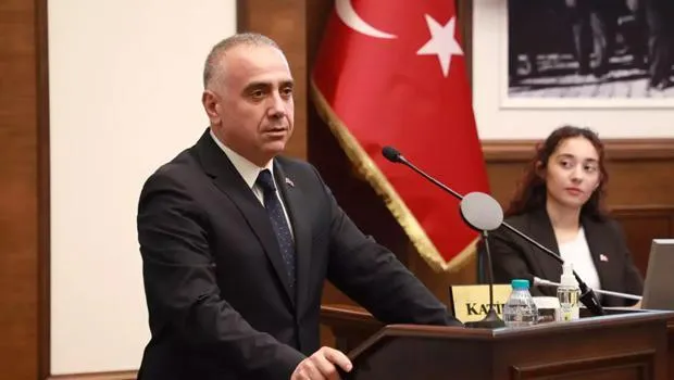 Son dakika... Büyükçekmece Belediye Başkan Vekili Ahmet Şahin gözaltına alındı