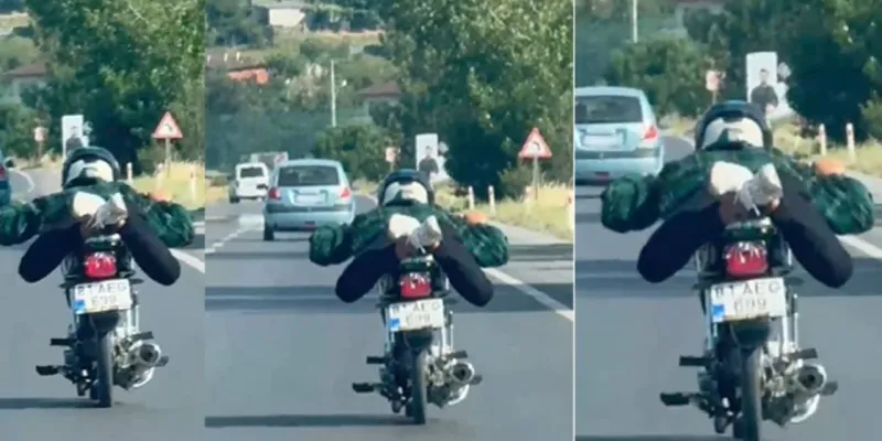 Sakarya'da Yatarak Motosiklet Süren Maganda! Görenler Şoke Oldu