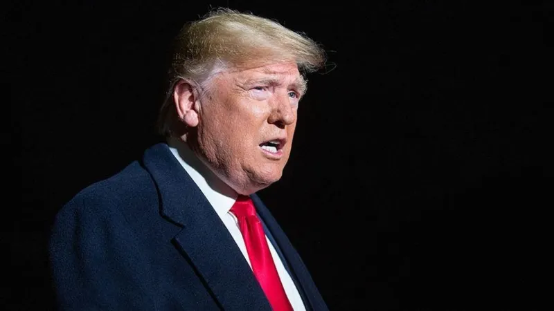 Trump, çelik ithalatına yönelik tarife oranının yüzde 50'ye çıkarılacağını duyurdu