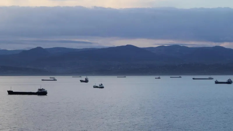 Türk Gemileri İçin Alarm! Hürmüz Boğazı'nda Güvenlik En Üst Seviyede
