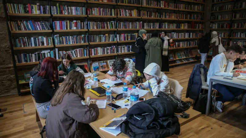 Türkiye'de Kütüphane Devrimi! Sayılar Şaşırtıyor!