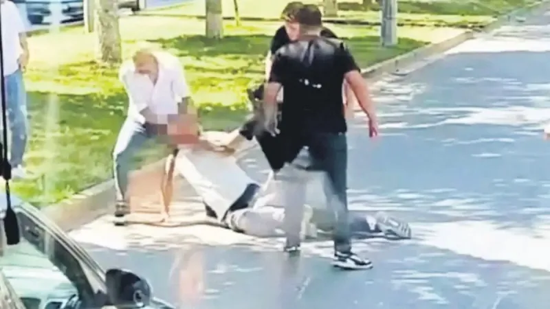 Uşak’ta aile içi kavga: Boğazı kemerle sıkılan kişi hastanelik oldu